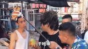 网红被打吃瓜视频,吃瓜视频背后的真相与反思
